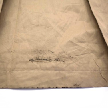 汚れた服