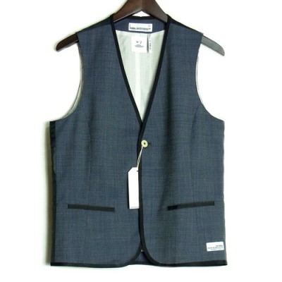 vest